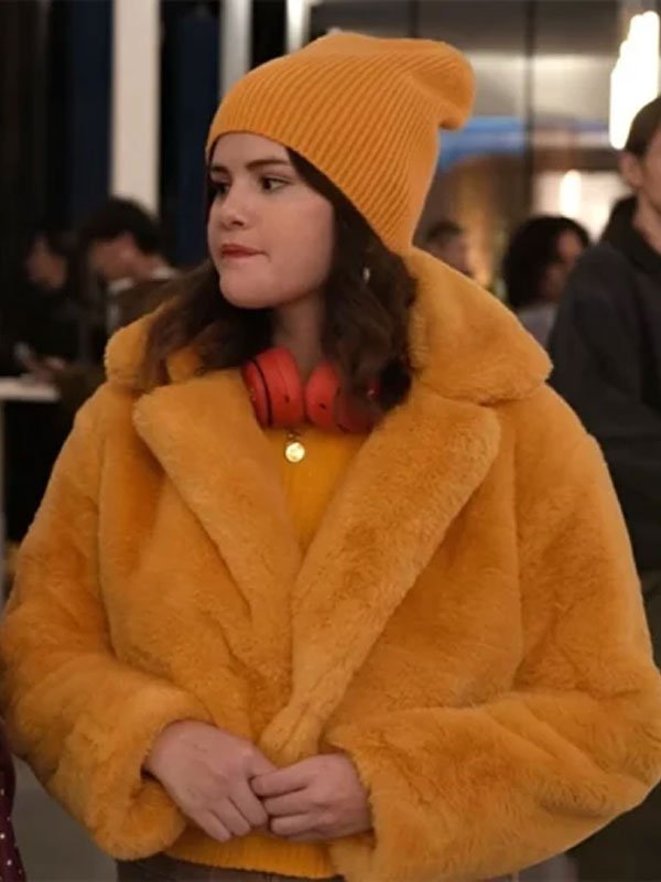 S04-Selena-Gomez-Only-Murders-in-the-Building-Fur-Jacket-3