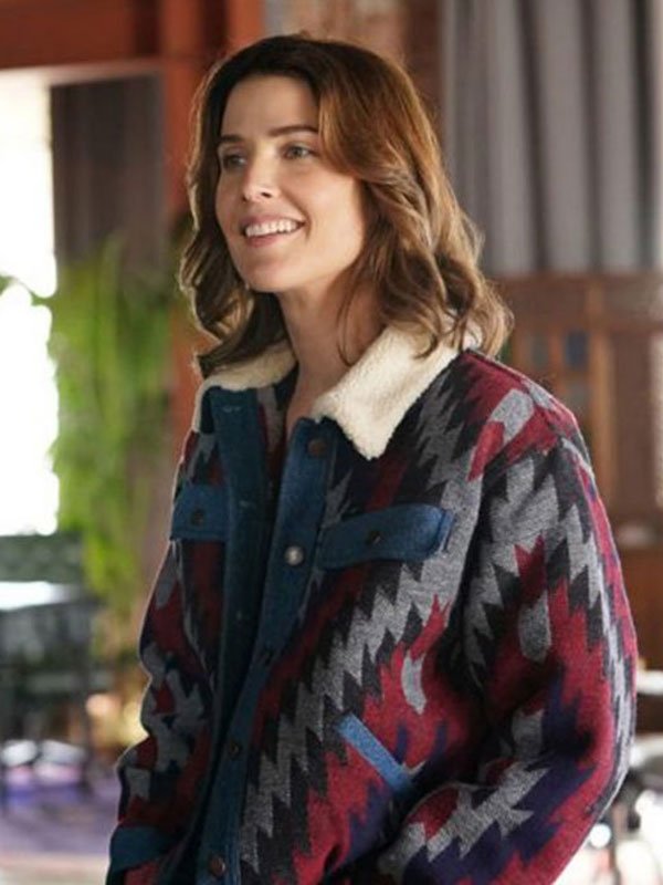 Stumptown-S02-Cobie-Smulders-Jacket-1