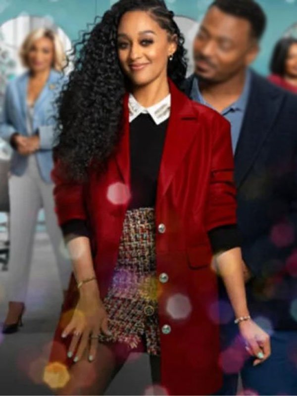 A-Very-Merry-Beauty-Salon-Tia-Mowry-Red-Coat
