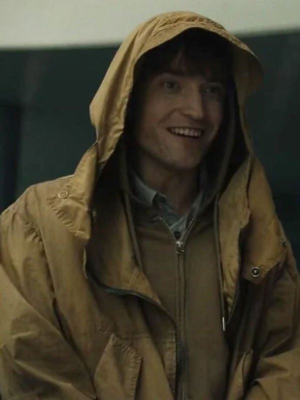 Robert-Pattinson-Mickey-17-Brown-Hooded-Jacket-1