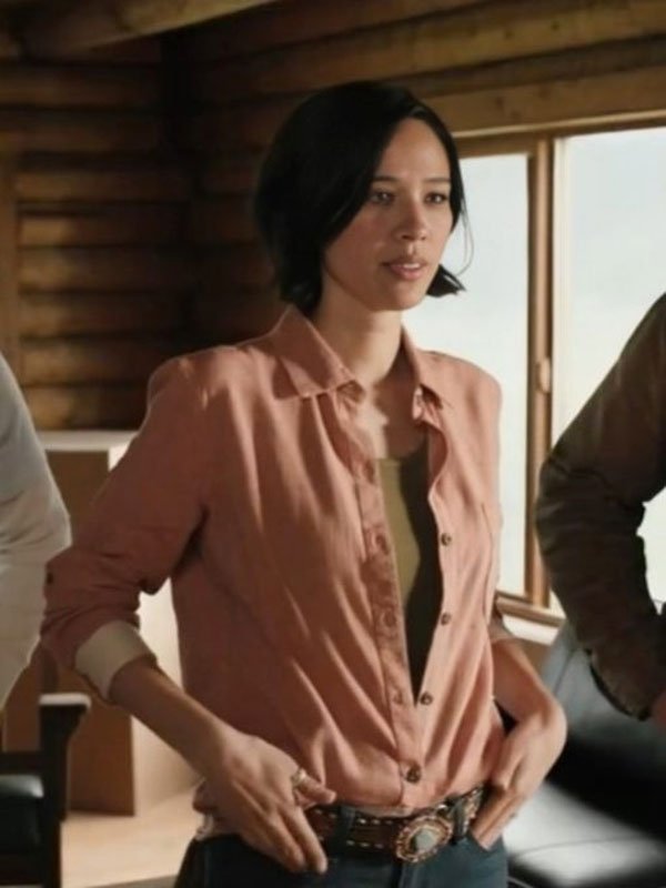 Yellowstone-S5-Kelsey-Asbille-Shirt-2