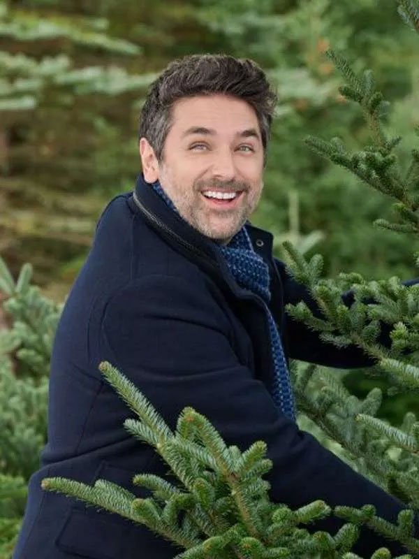 A-Dance-in-the-Snow-Mark-Ghanimé-Blue-Wool-Coat-1