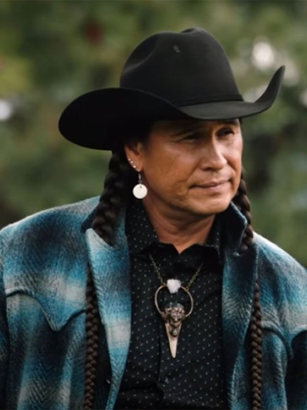 Yellowstone-S04-Mo-Brings-Blue-Plaid-Wool-Coat-2