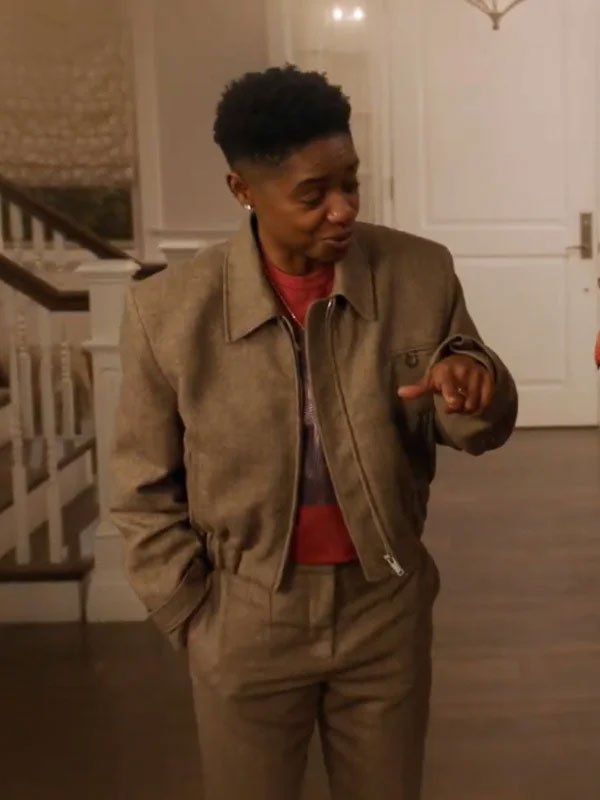 all-american-s06-bre-z-tamia-cooper-beige-cropped-jacket-2